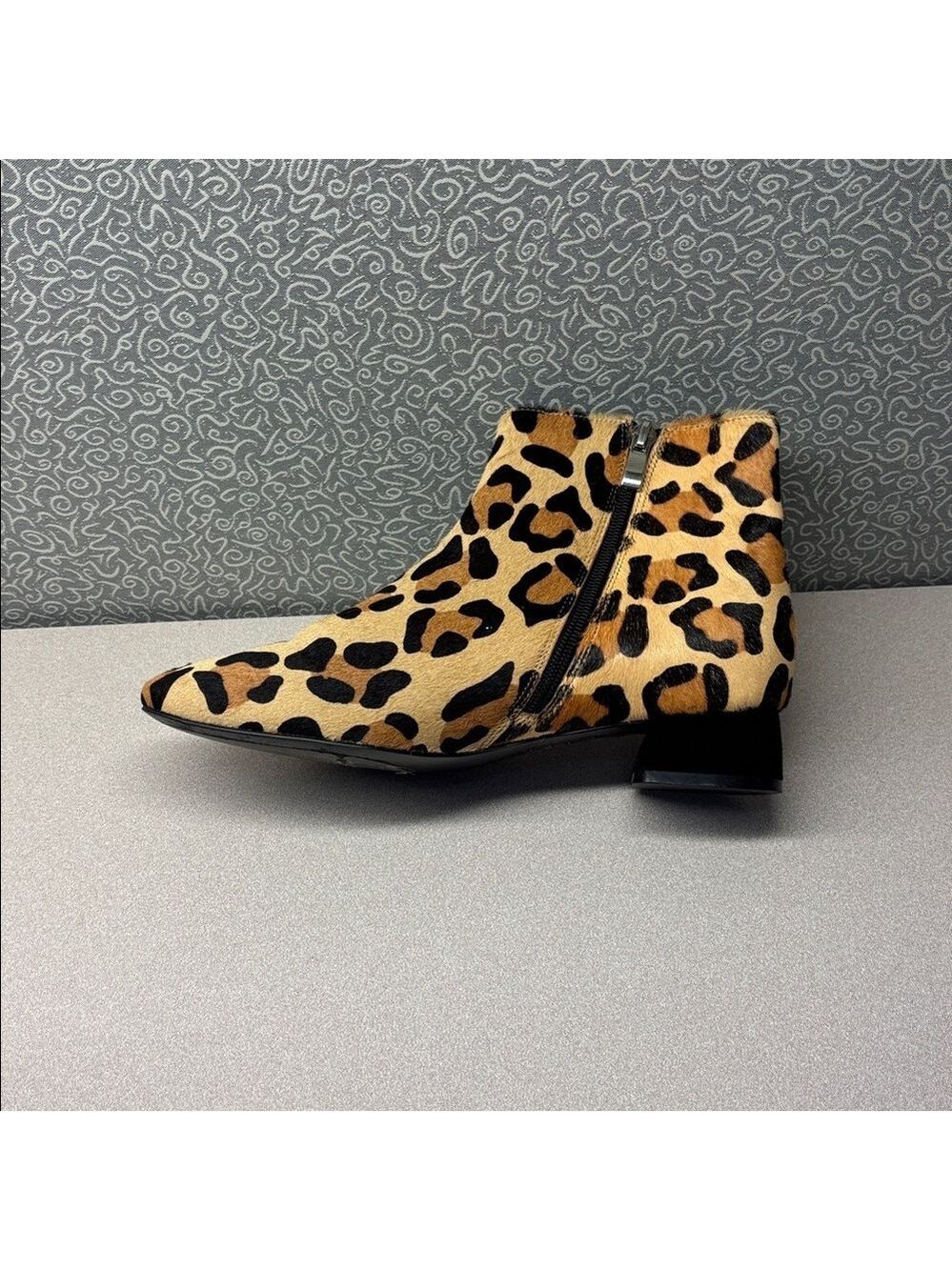 Azura Love Leopard Print Booties with Black Suede 1” Heel - Size 39 Euro - Picture 4 of 7